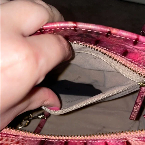 BRAHMIN MINI PRISCILLA IN WISTERIA MELBOURNE
**NEW WITH TAGS** **RARE** - Picture 9 of 11